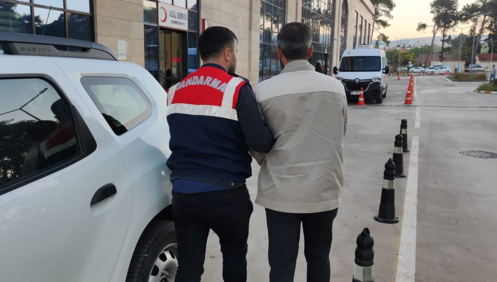 ankara merkezli 7 ilde feto operasyonu JlMSd8PO.jpg