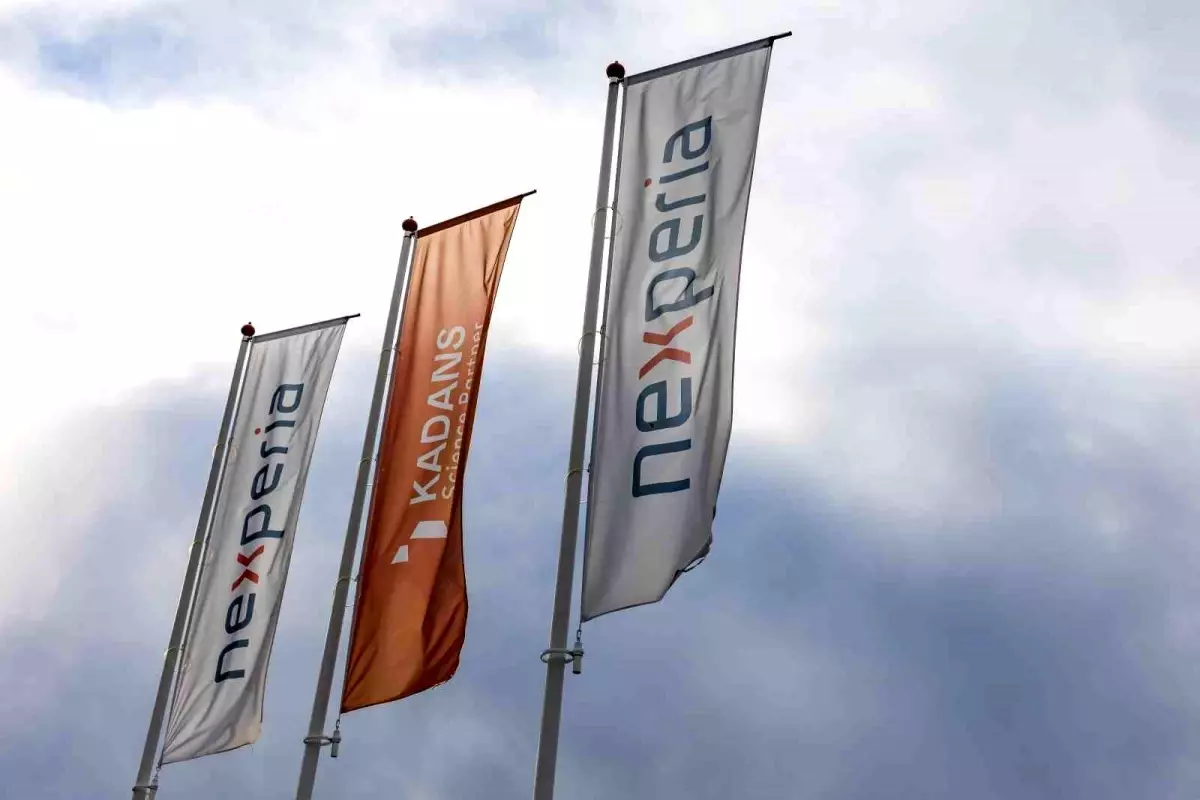 hollanda cinli cip ureticisi nexperiaya el koydu D3Hwhnvc.jpg