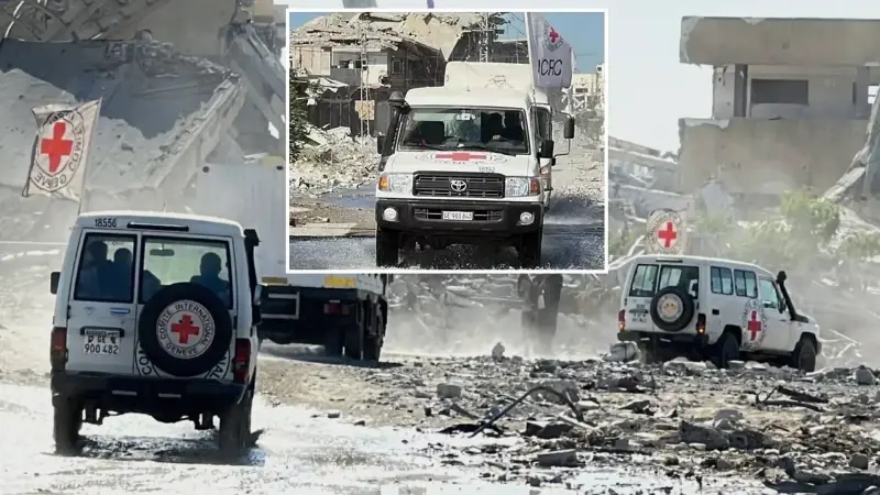 gazzedeki saglik bakanligi israilden 15 filistinli esirin naasini teslim aldik IqfXzNGA.webp